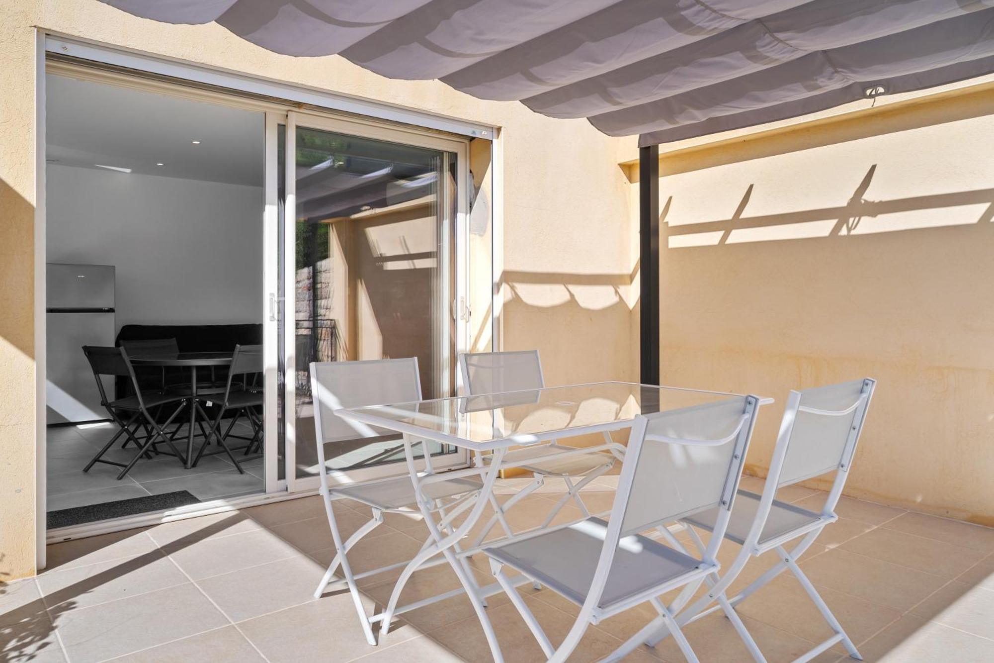 L'Oliveraie Sollies-Ville Exterior photo